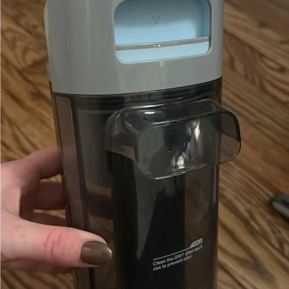 Tineco Floor Washer Vacuum and Mop 5 Series Cordless - Picture 9 of 12